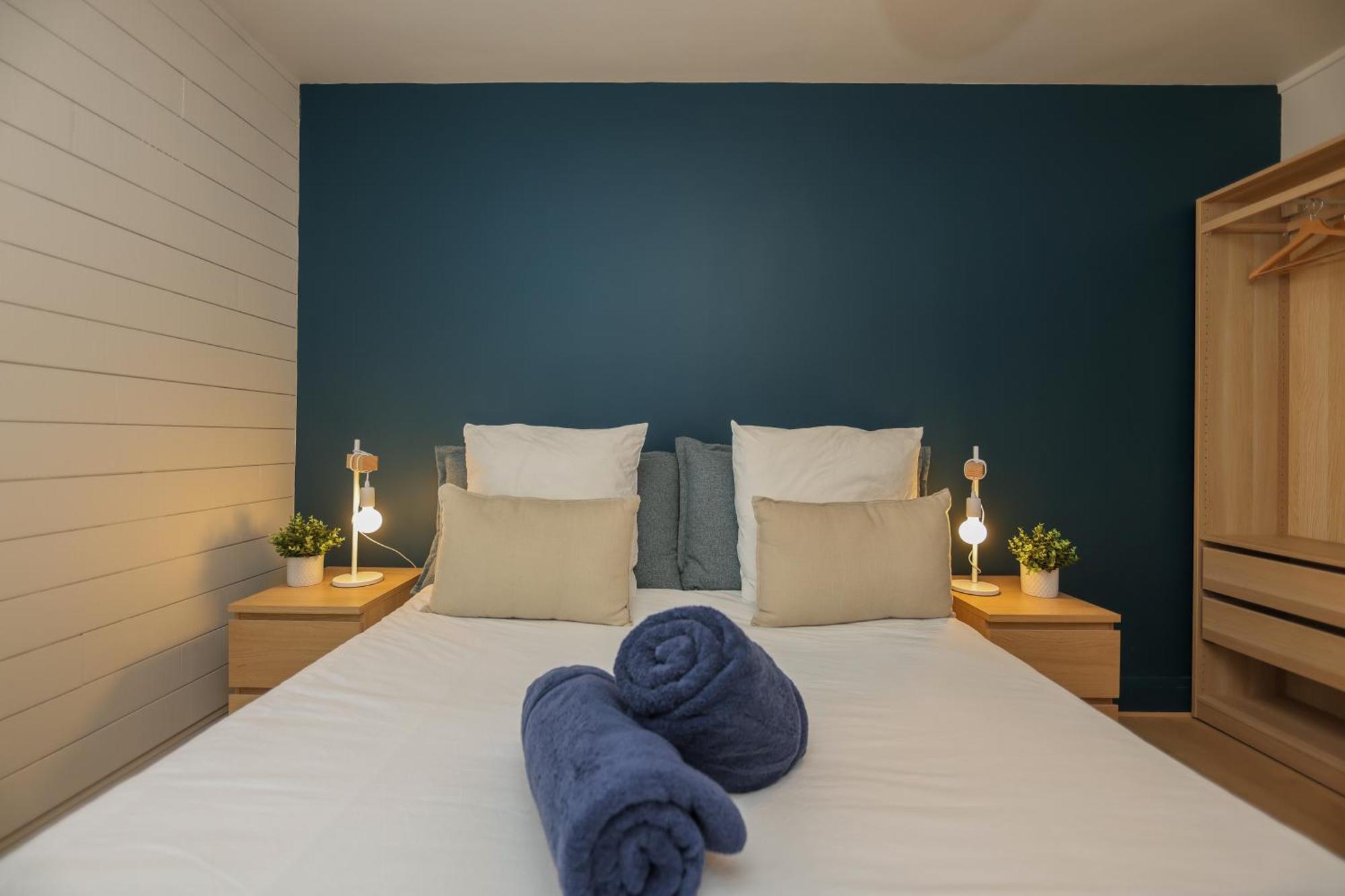 Le Calain, Elegance Et Confort A 50 M De La Apartment *
