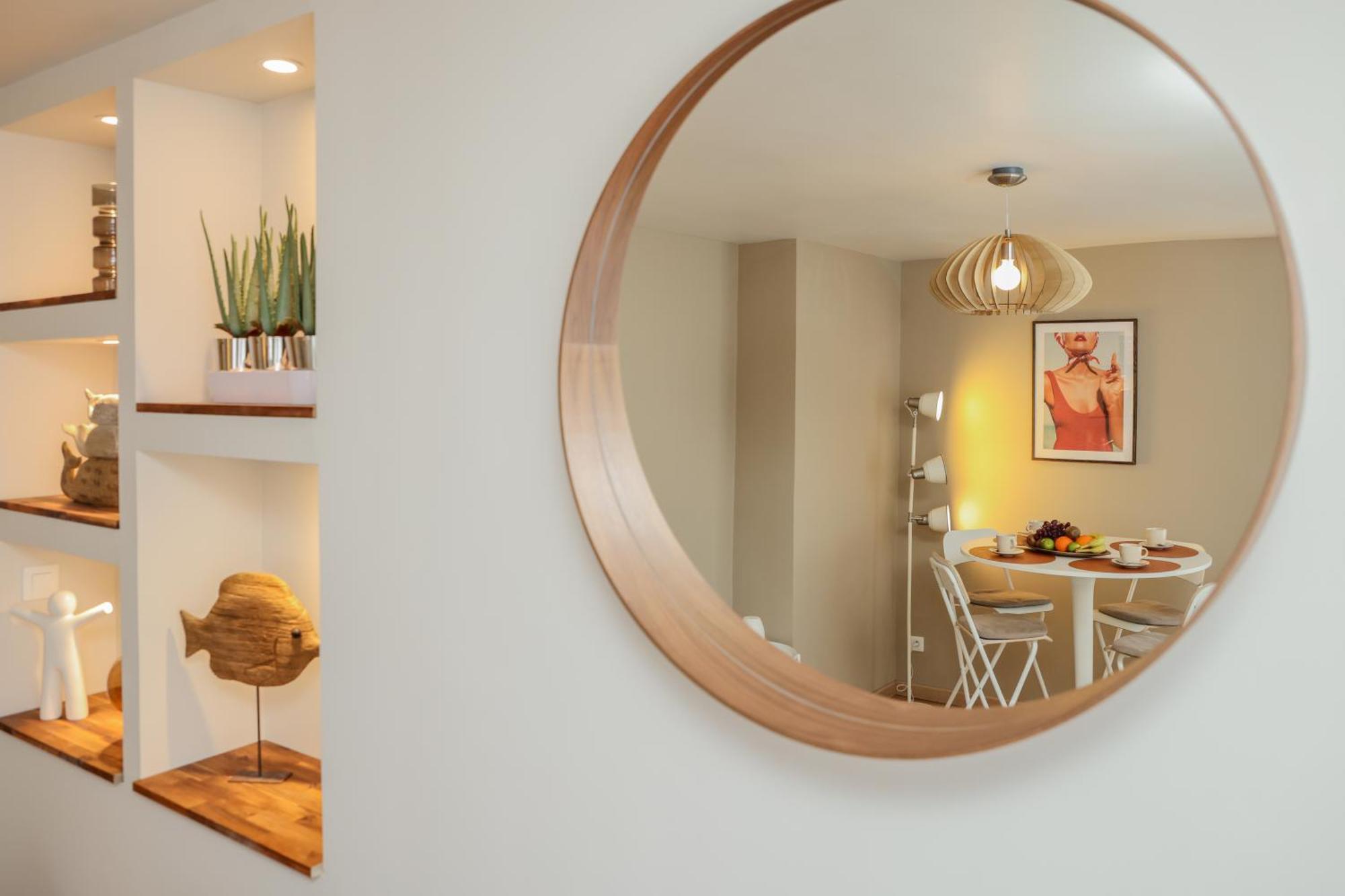 Le Calain, Elegance Et Confort A 50 M De La Apartment *